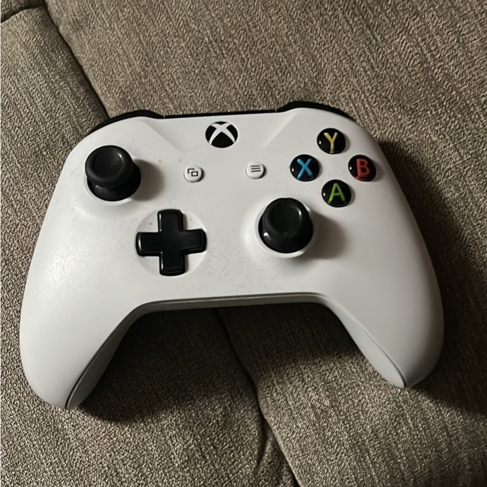 Xbox One S 1tb Military Green Edition